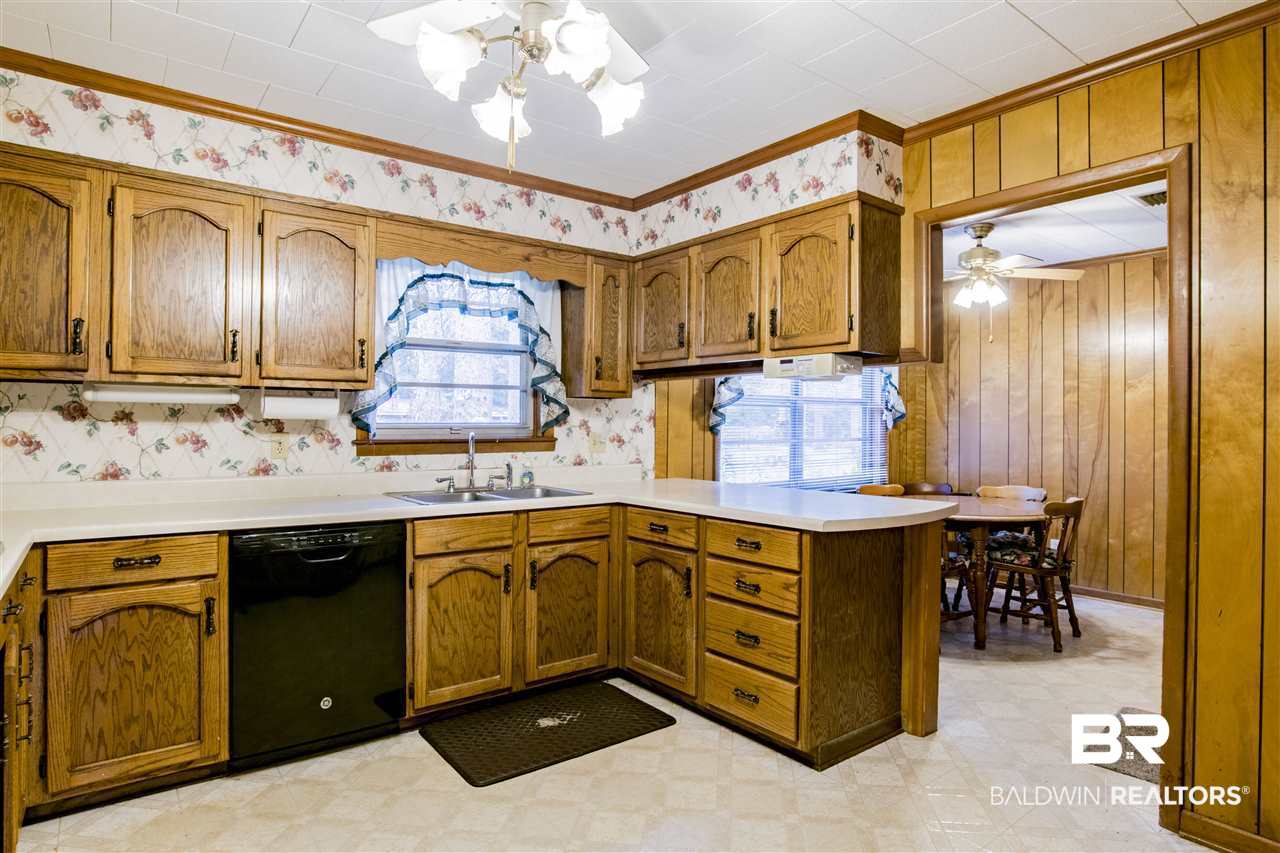 21640 County Road 49 Silverhill, AL 36576 - Photo 12 of 42 retro kitchen
