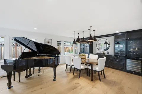 $5,395,000 | 17660 Vista Avenue, Monte Sereno, CA 95030