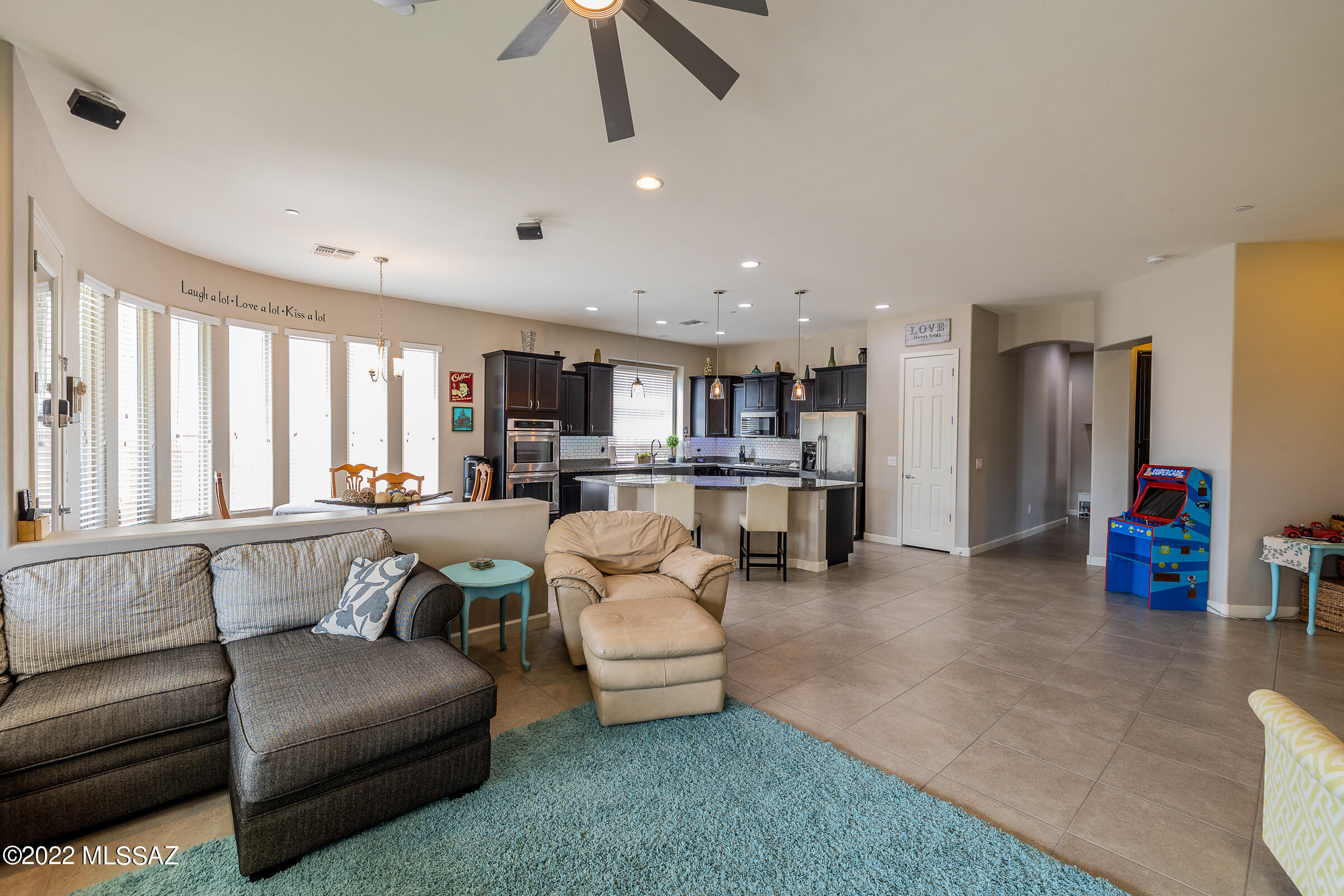 8717 West Hanbury Road Marana, AZ 85653 - Photo 5 of 41