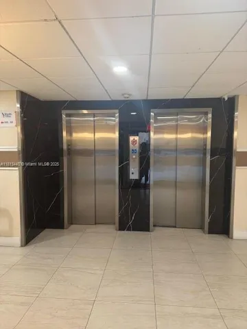 $300,000 | 4550 Northwest 9th Street, Unit 520E, Miami, FL 33126