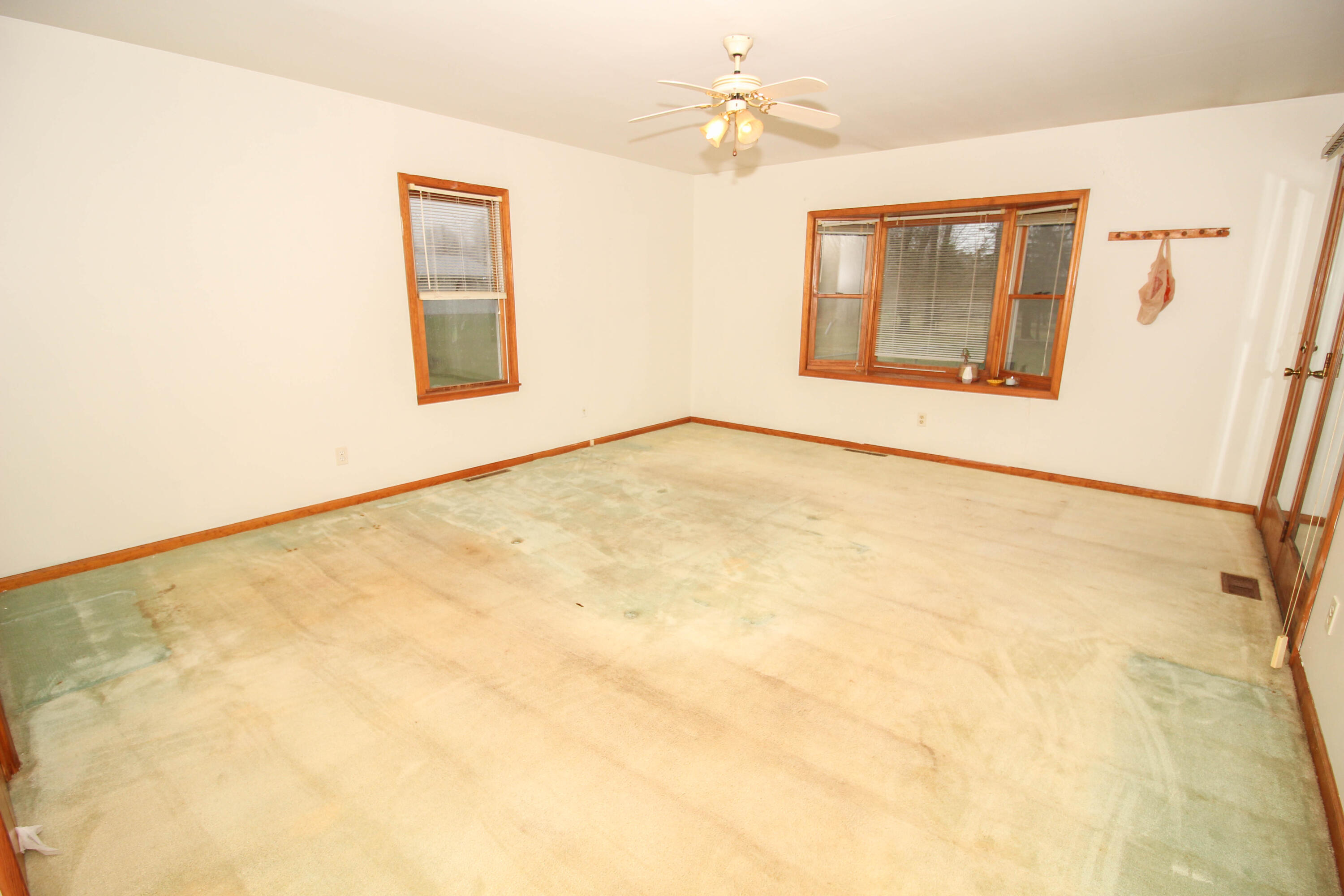 61620 Roberts Road Three Rivers, MI 49093 - Photo 5 of 10 Roberts (1 of 10)