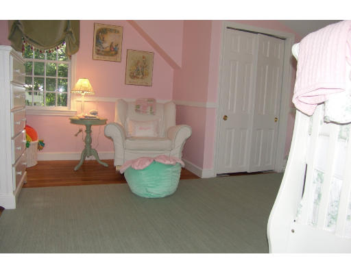 13 Brewster Road Hingham, MA 02043 - Photo 8 of 16 Gallery Image 8
