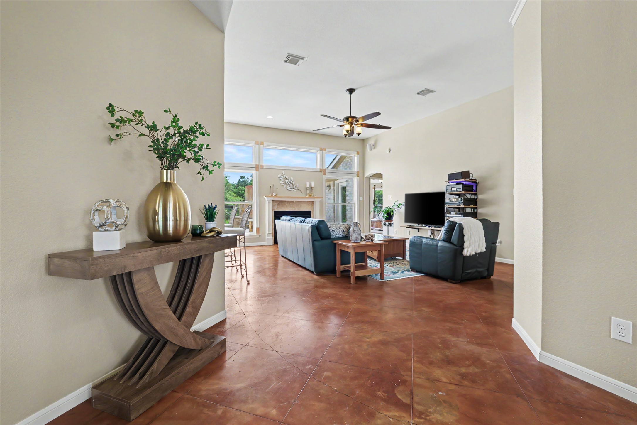 404 Mustang Way Georgetown, TX 78633 - Photo 7 of 40