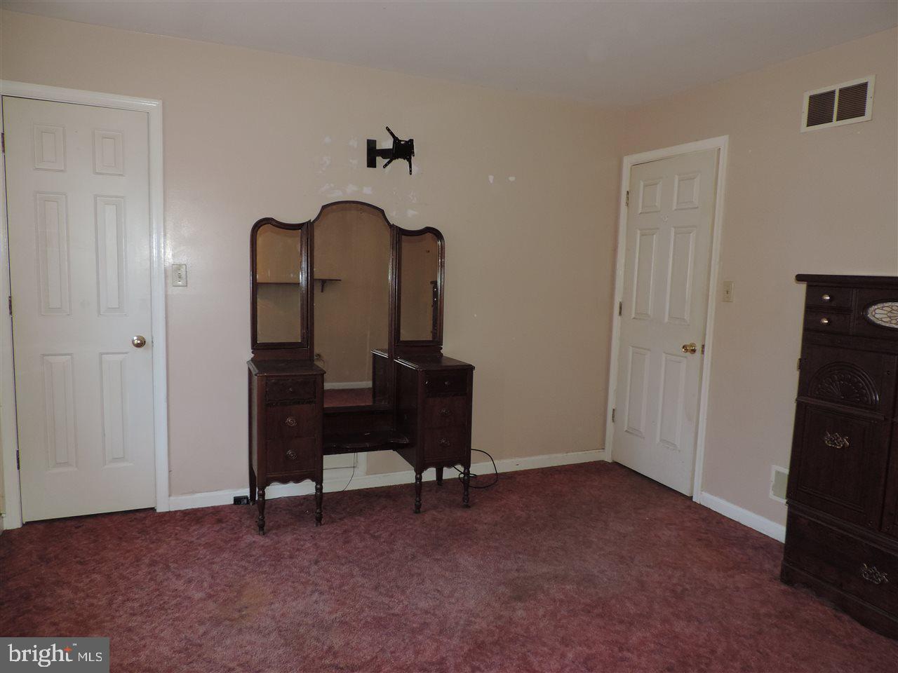 2351 Meeting House Road Spring Grove, PA 17362 - Photo 11 of 27
