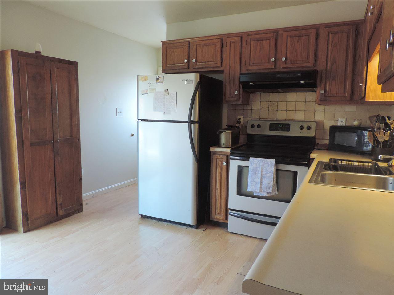 2351 Meeting House Road Spring Grove, PA 17362 - Photo 7 of 27