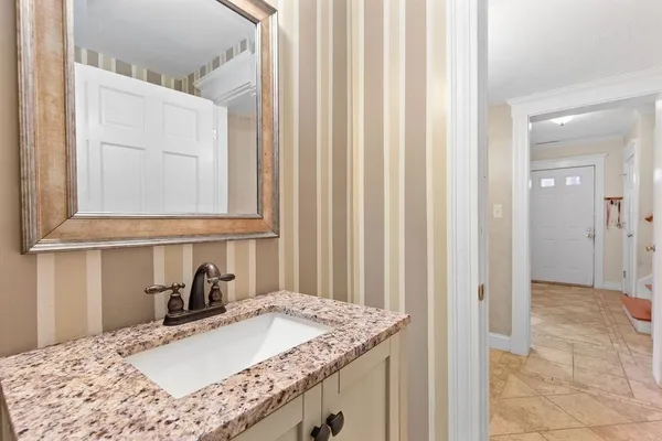 $584,900 | 2 Boulton Street, Carver, MA 02330