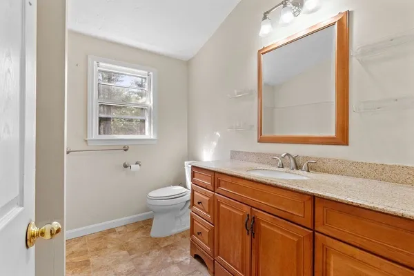 $584,900 | 2 Boulton Street, Carver, MA 02330
