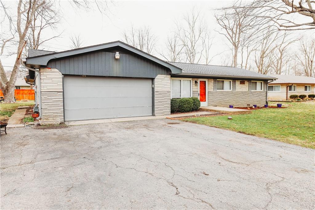 324 Griffin Road Indianapolis, IN 46227 - Photo 1 of 24 Gallery Image 1
