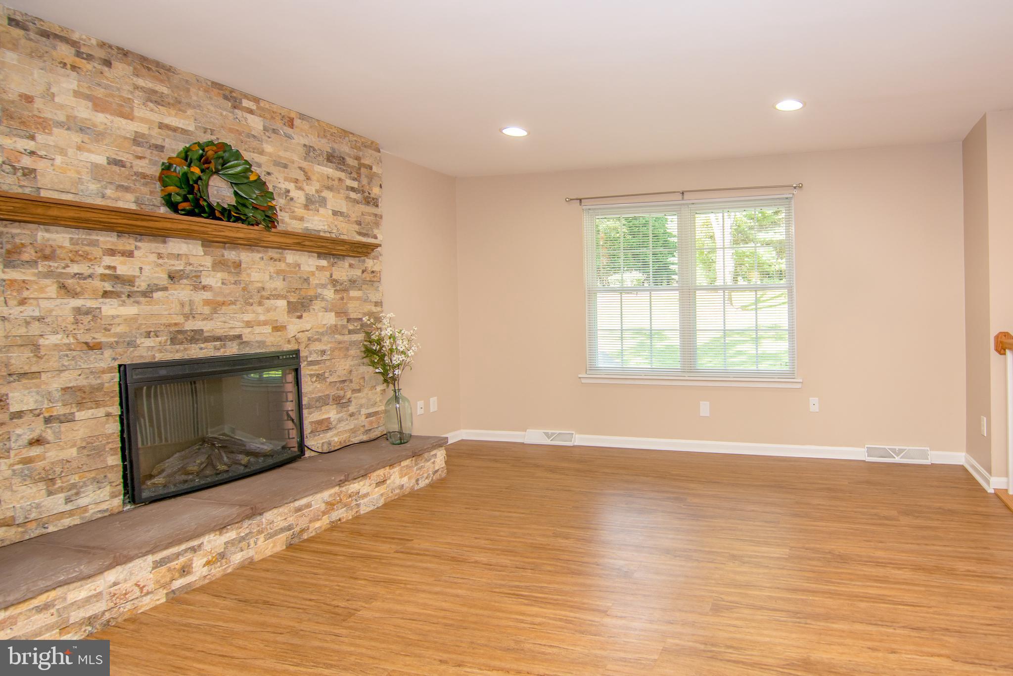 13916 Sunnybrook Road Phoenix, MD 21131 - Photo 3 of 21