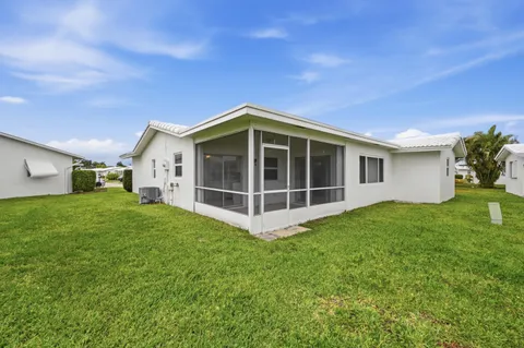 $389,000 | 1316 Southwest 23rd Street, Boynton Beach, FL 33426