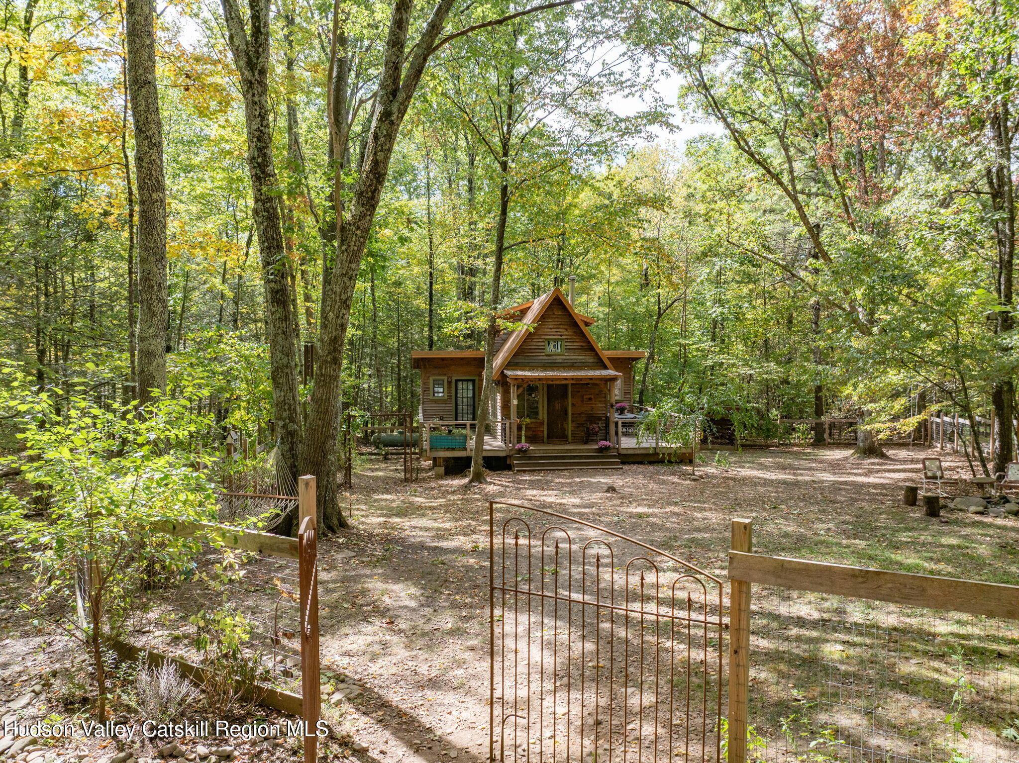 36 Cross Patch Road Willow, NY 12495 - Photo 25 of 32 a front view of a house with a yard