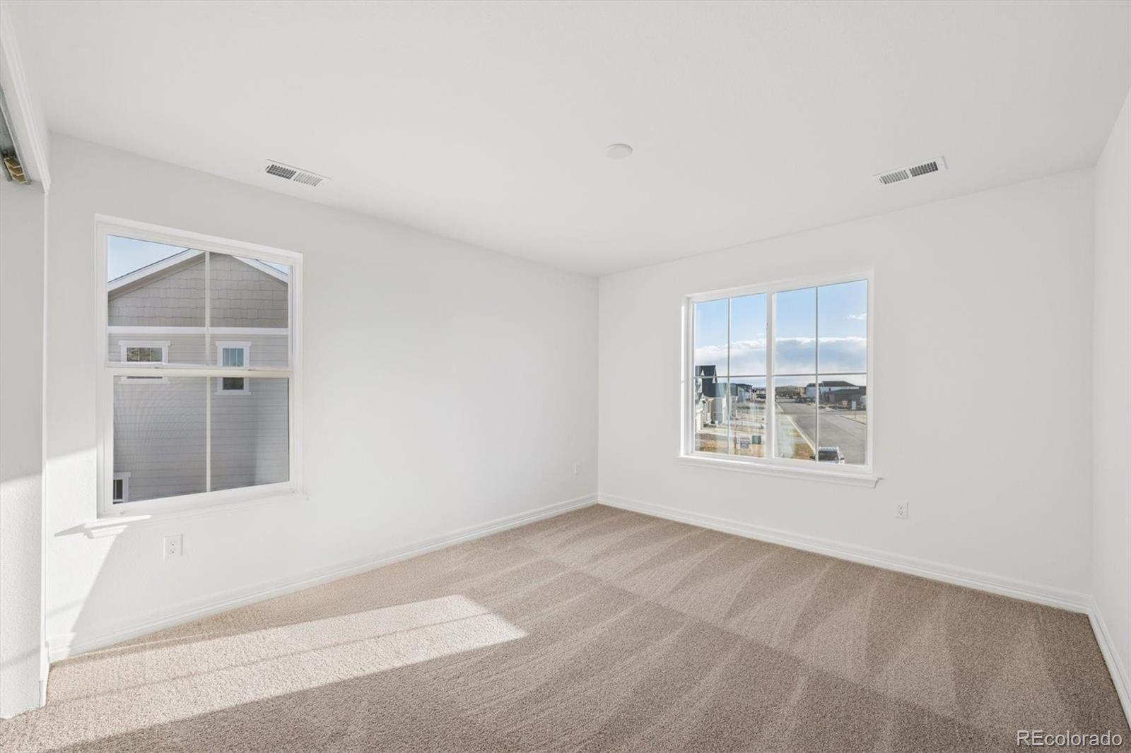 6126 Oban Road Timnath, CO 80547 - Photo 20 of 27