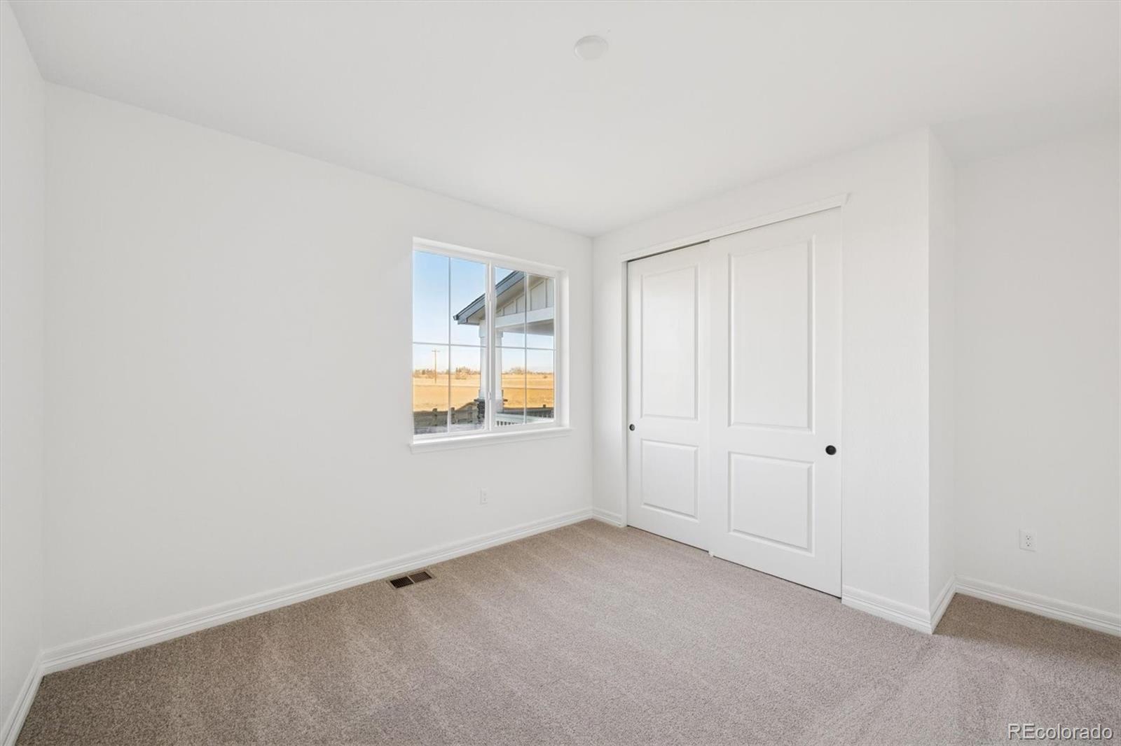 6126 Oban Road Timnath, CO 80547 - Photo 10 of 27