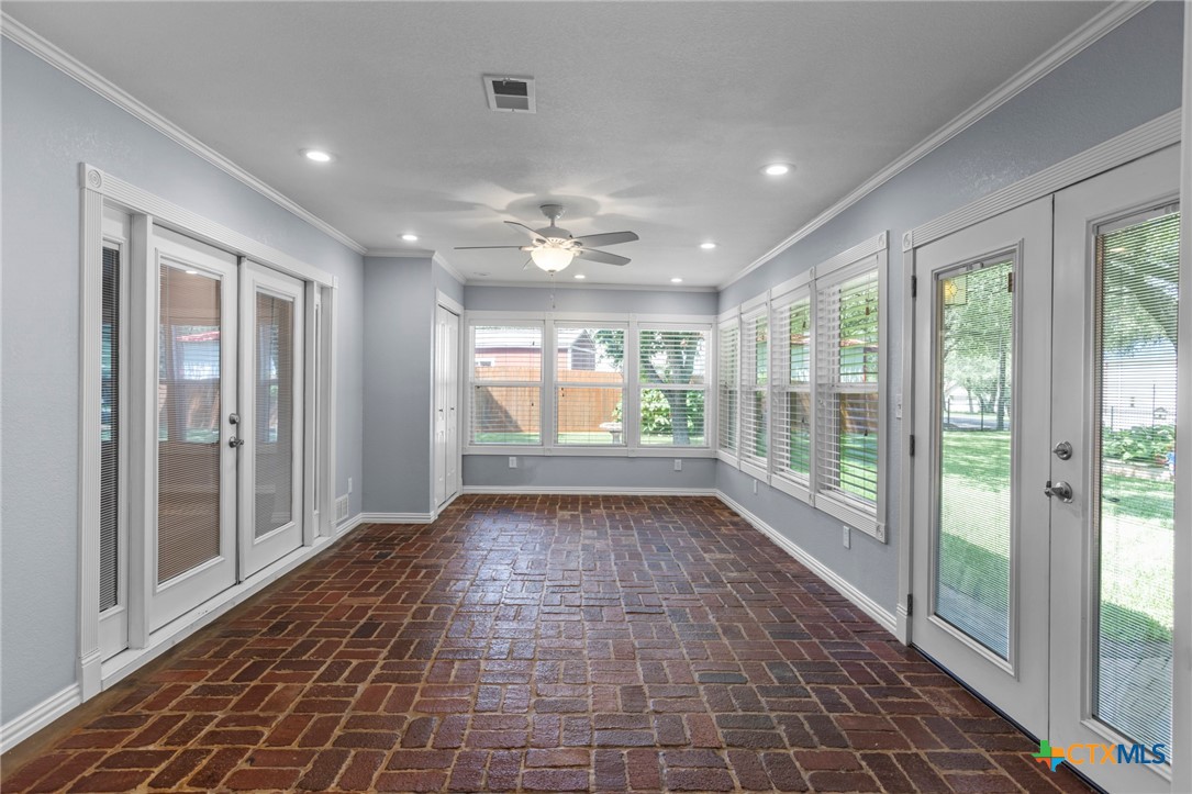 3745-3735 Canyon Heights Road Belton, TX 76513 - Photo 25 of 45 Beautiful Sunroom with brick floors