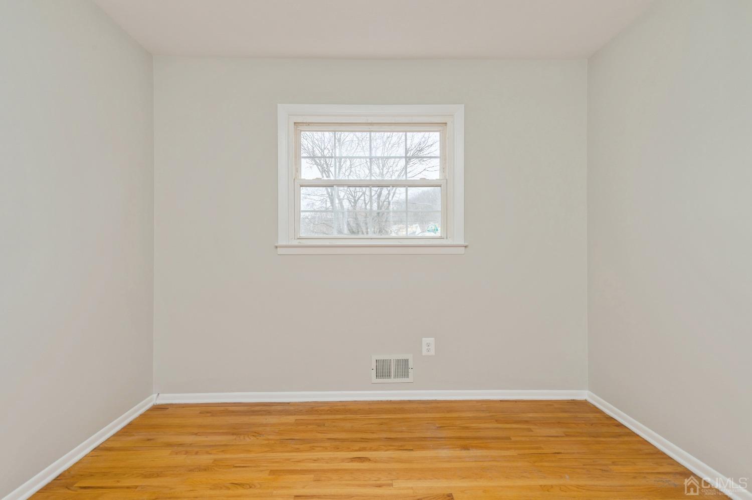 1 Bruce Road East Brunswick, NJ 08816 - Photo 13 of 21 an empty room with a window