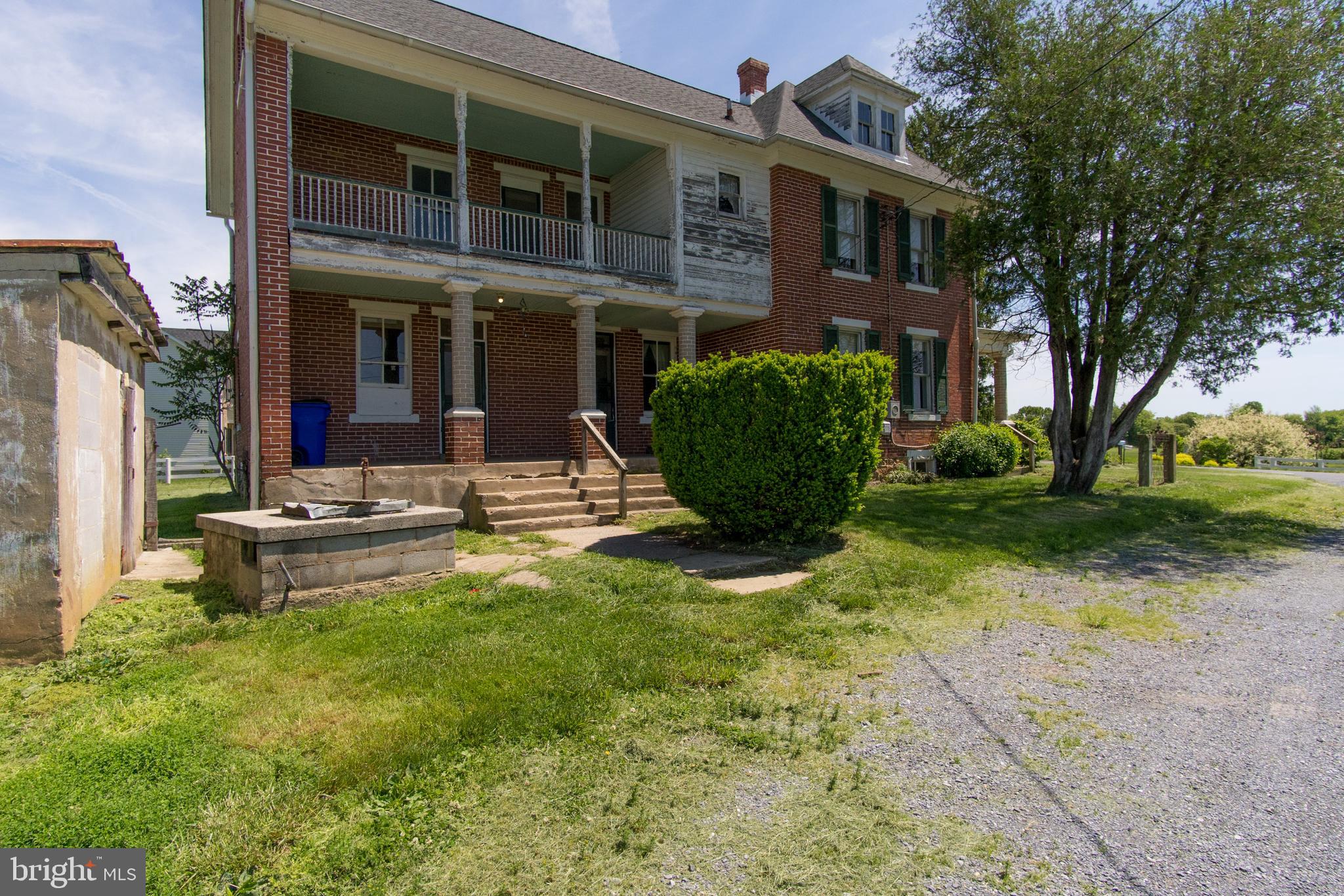 3112 Roderick Road Frederick, MD 21704 - Photo 40 of 66 Side porch