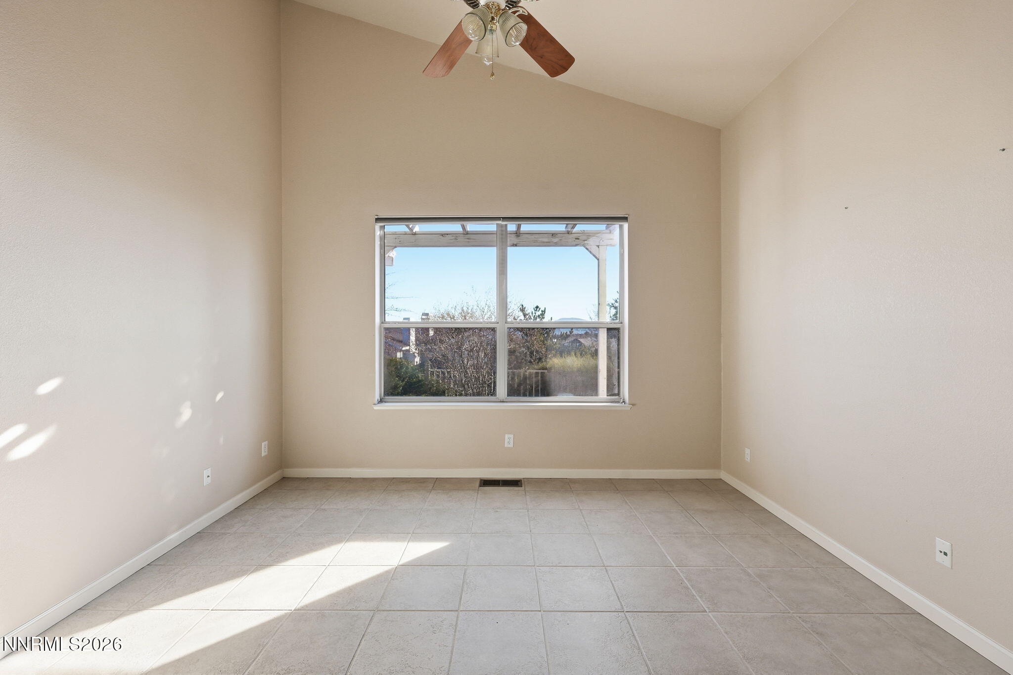 6168 Chaise Court Reno, NV 89519 - Photo 13 of 25 13-web-or-mls-0z9a0929 s h