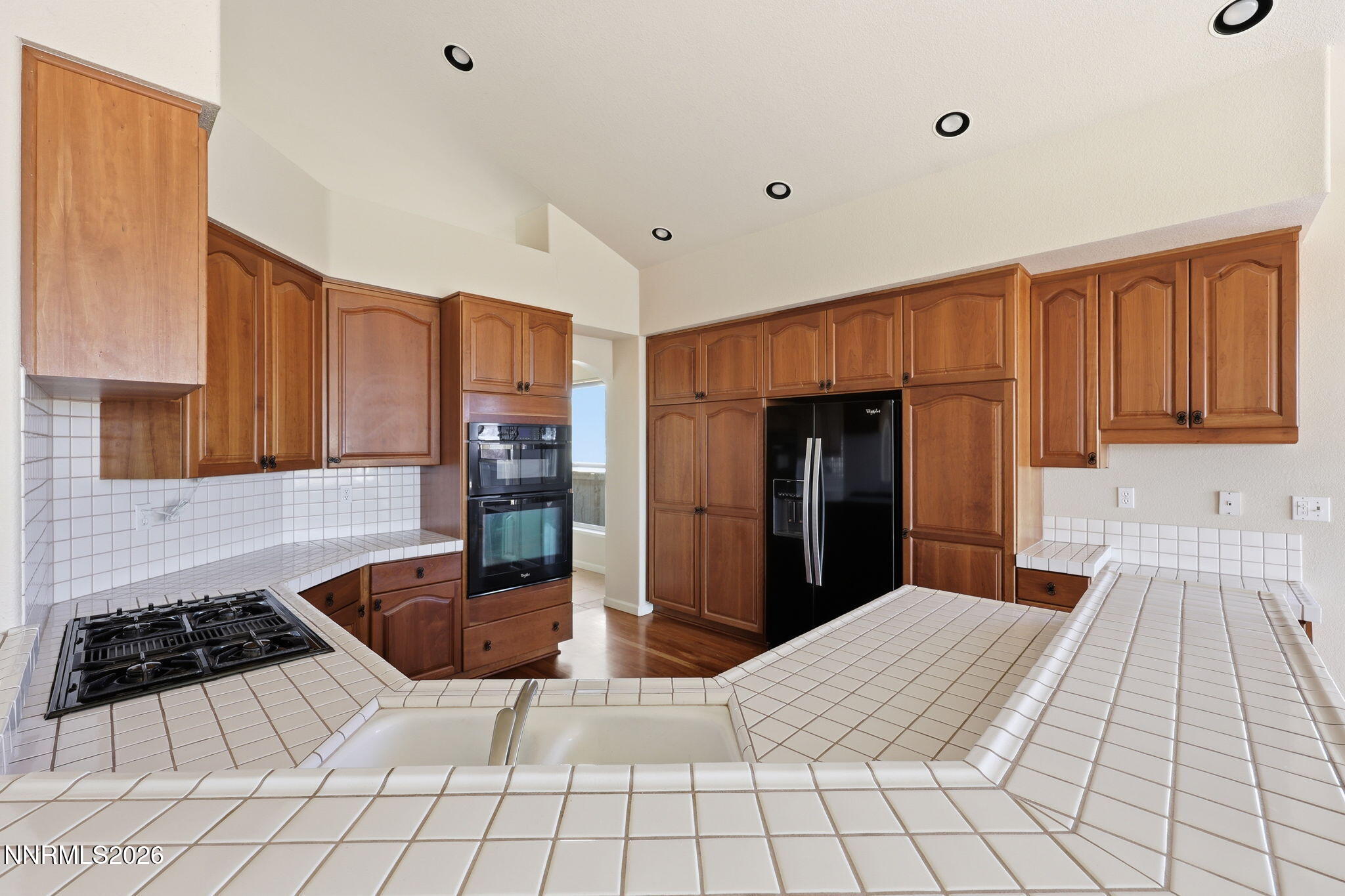 6168 Chaise Court Reno, NV 89519 - Photo 8 of 25 8-web-or-mls-0z9a0902 s h