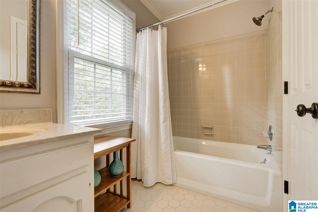 2040 Shagbark Road Birmingham, AL 35244 - Photo 34 of 45