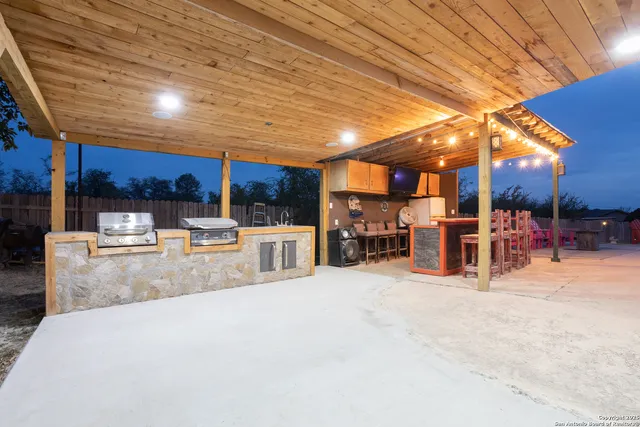 $389,000 | 309 Meandering Way, Del Rio, TX 78840