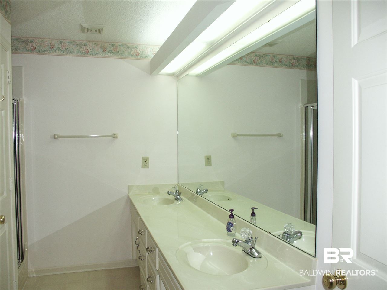 2807 Pine Ridge Drive Lillian, AL 36549 - Photo 12 of 29 Additional Bath View