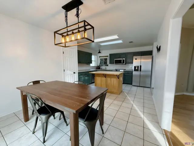 $239,000 | 7605 Recorder Drive, St. George, LA 70817