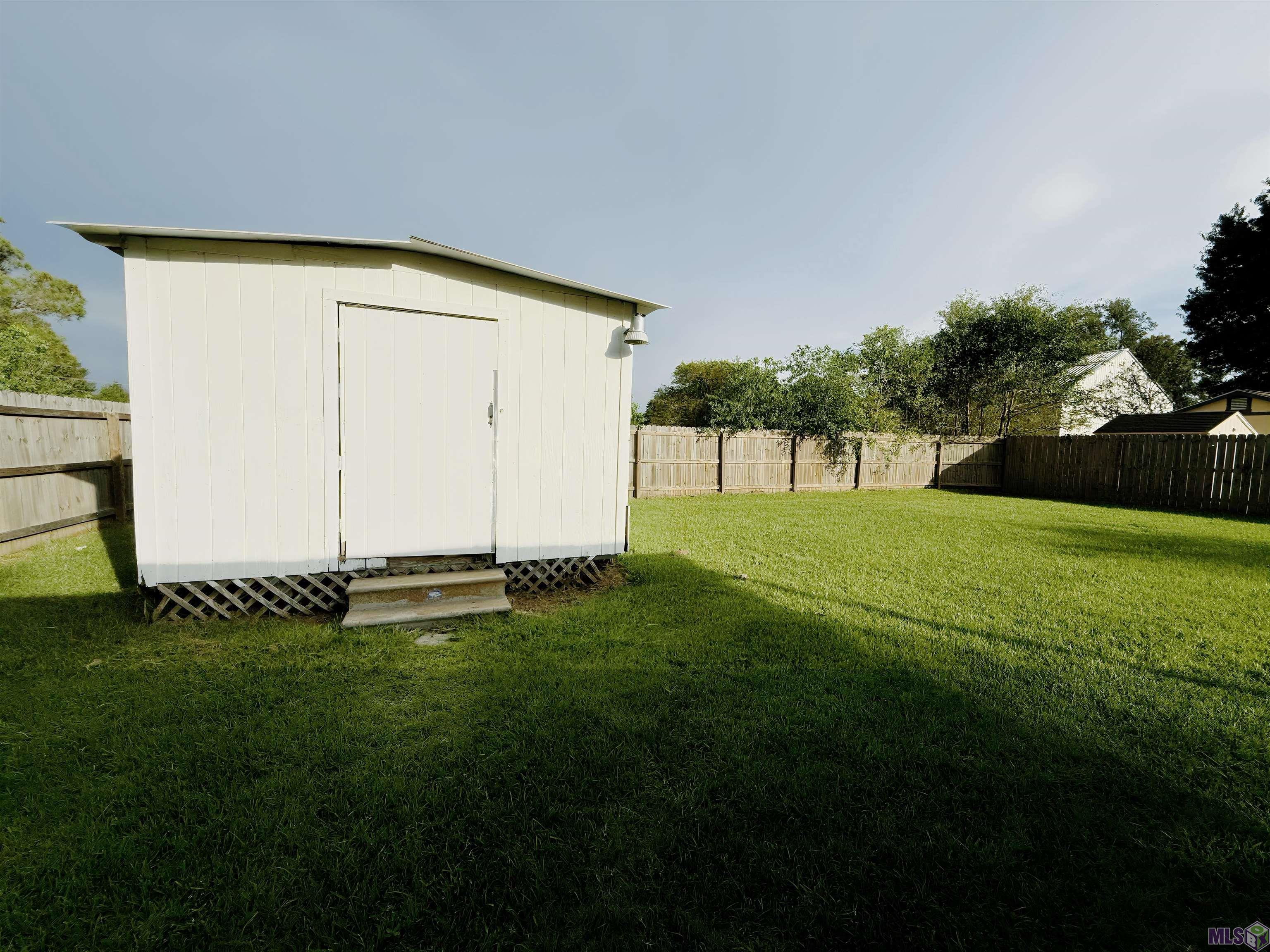 7605 Recorder Drive St. George, LA 70817 - Photo 42 of 44 SHOP