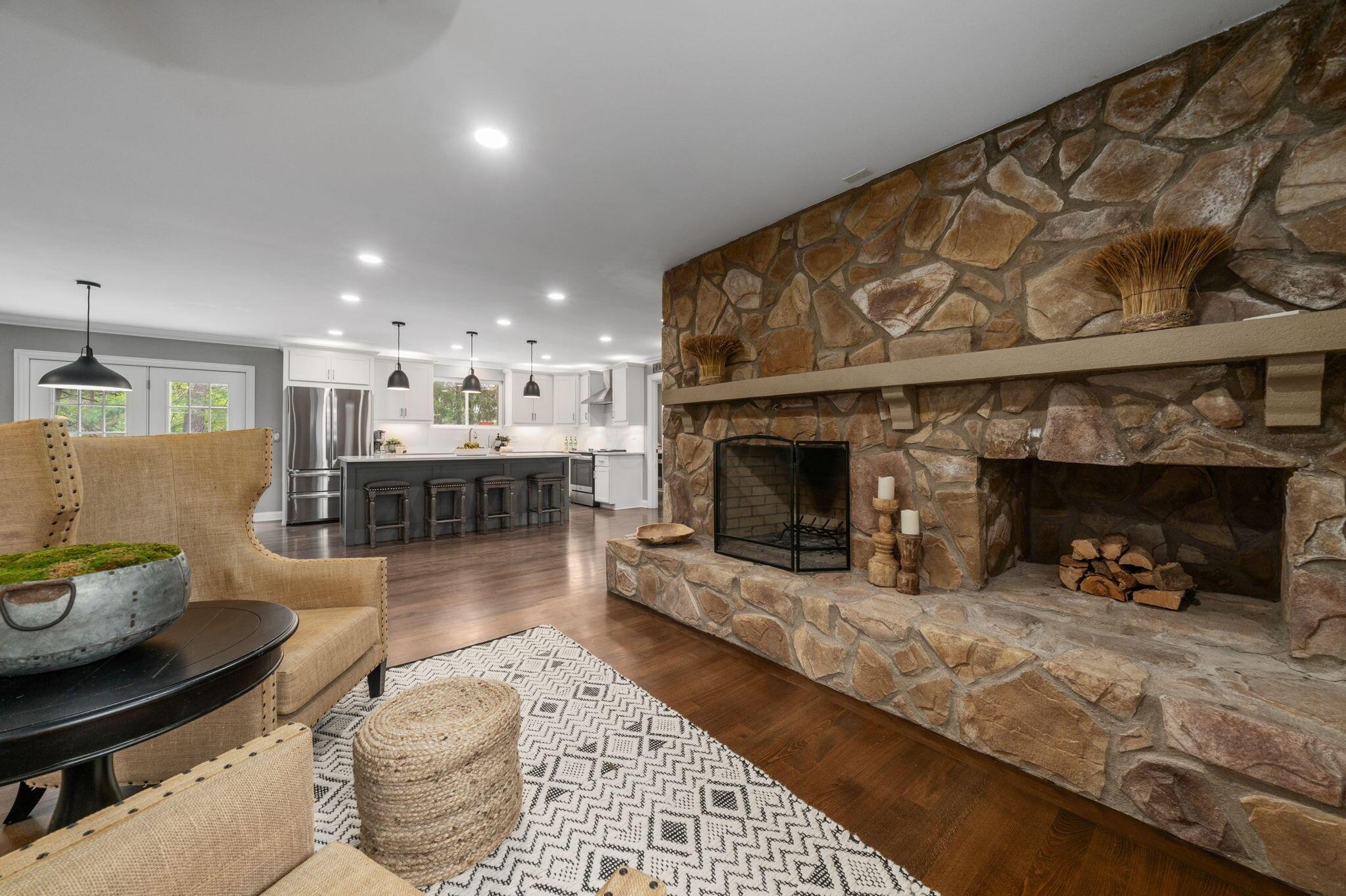 7402 Riverside Drive Dublin, OH 43016 - Photo 13 of 107 13-web-or-mls-DSC01519