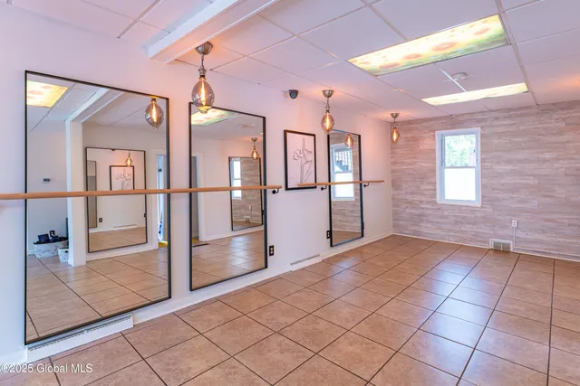 $264,900 | 24 South Main Street, Voorheesville, NY 12186