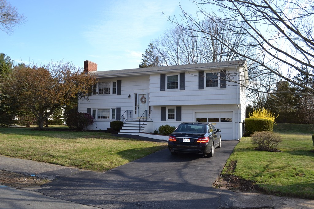 15 Norwich Road Norwood, MA 02062 - Photo 1 of 21 Gallery Image 1
