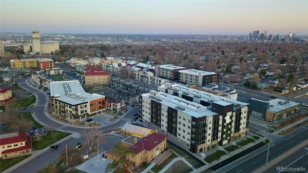 $2,595 | 5256 North Federal Boulevard, Unit 528, Denver, CO 80221