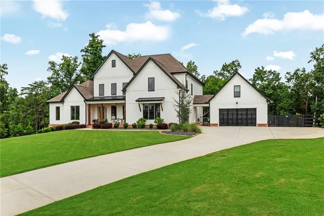 $2,474,900 | 128 Creekview Lane, Canton, GA 30115
