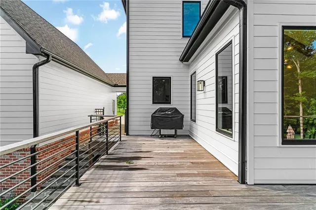 $2,474,900 | 128 Creekview Lane, Canton, GA 30115