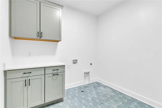 $2,474,900 | 128 Creekview Lane, Canton, GA 30115