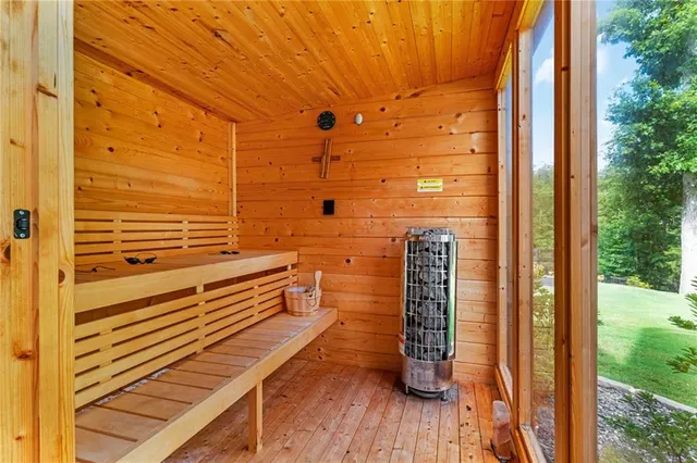 $2,474,900 | 128 Creekview Lane, Canton, GA 30115