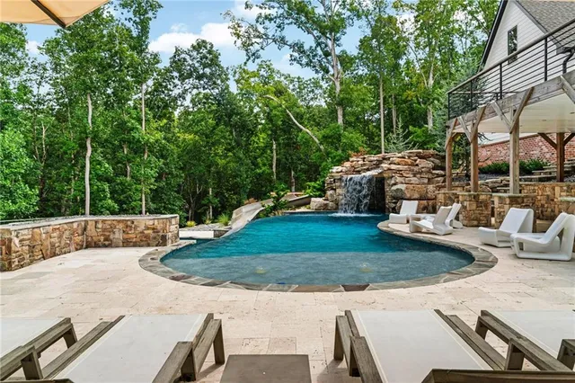 $2,474,900 | 128 Creekview Lane, Canton, GA 30115