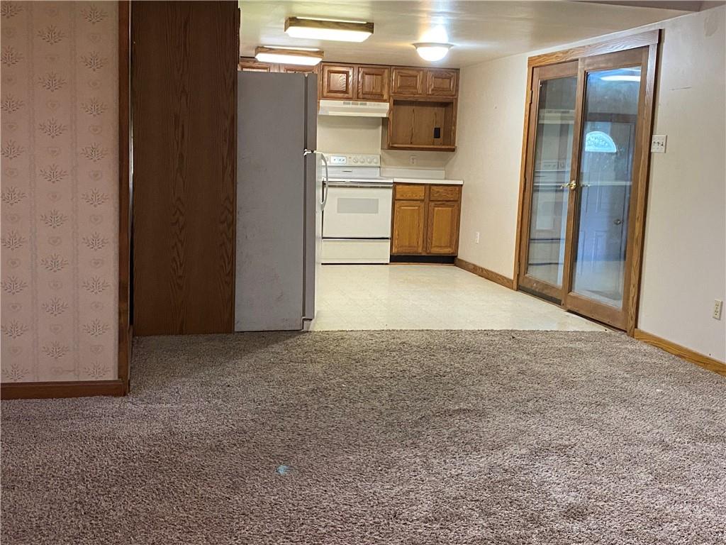 55 Breese Road Fredonia, PA 16124 - Photo 7 of 19