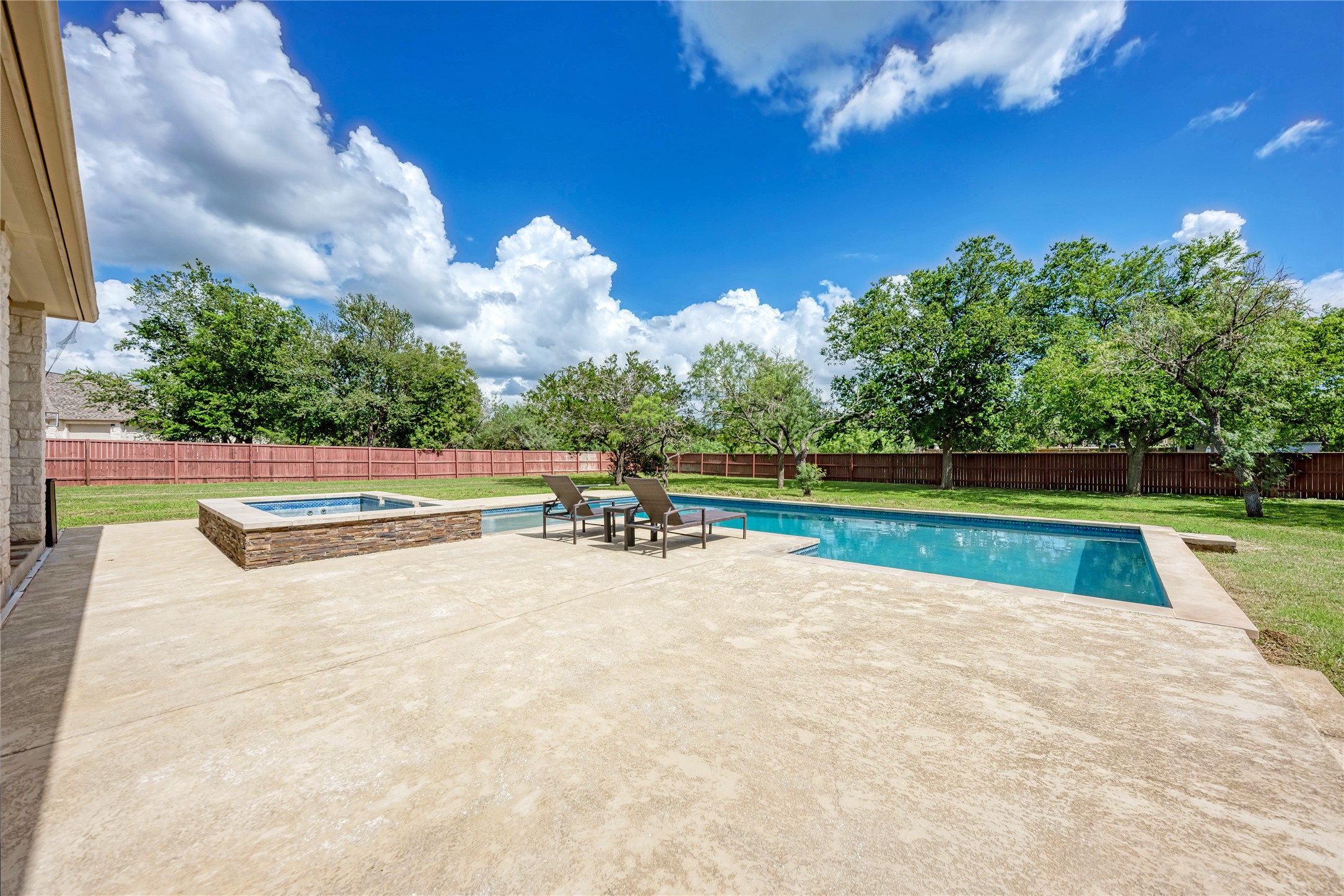 1238 Little Bear Road Buda, TX 78610 - Photo 33 of 40
