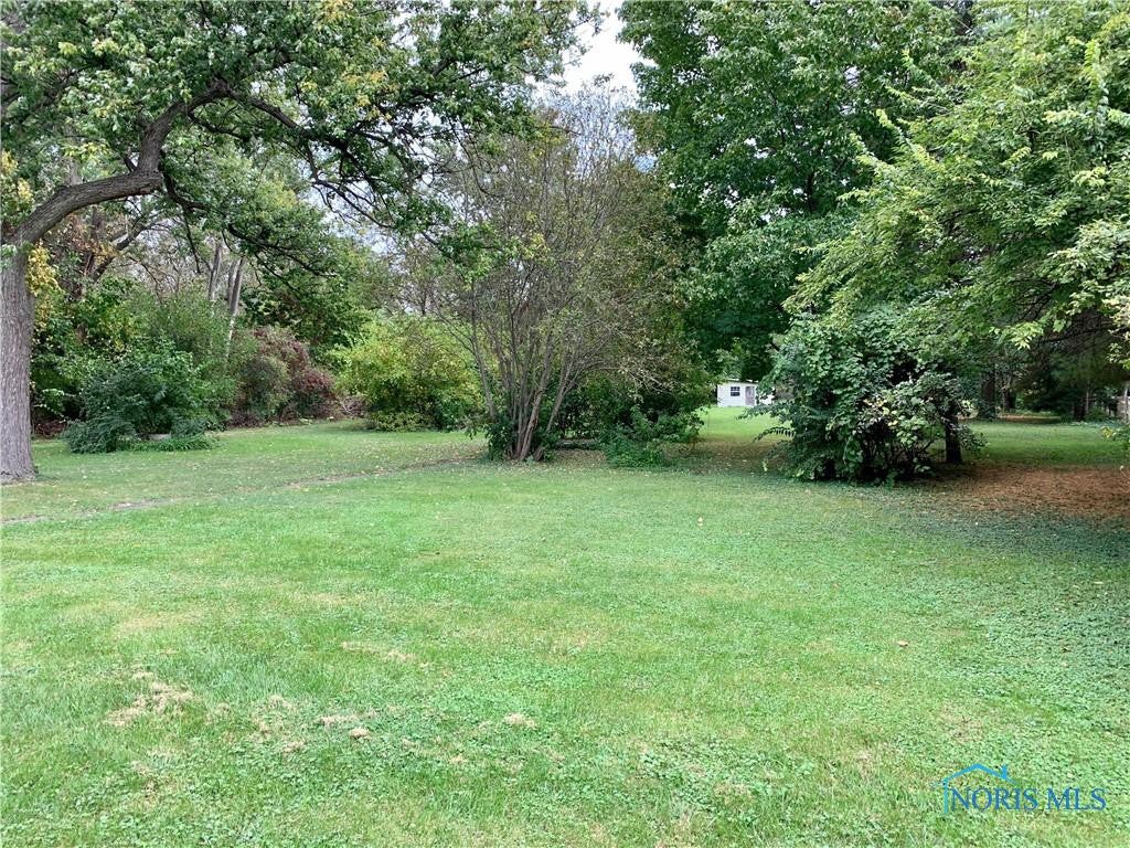 1636 Cass Road Maumee, OH 43537 - Photo 23 of 27 Gallery Image 23