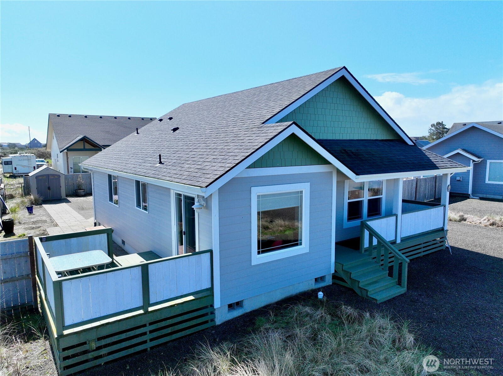 419 North Portal Loop Southwest Ocean Shores, WA 98569 - Photo 13 of 40