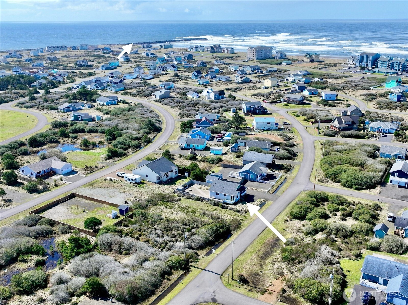 419 North Portal Loop Southwest Ocean Shores, WA 98569 - Photo 5 of 40