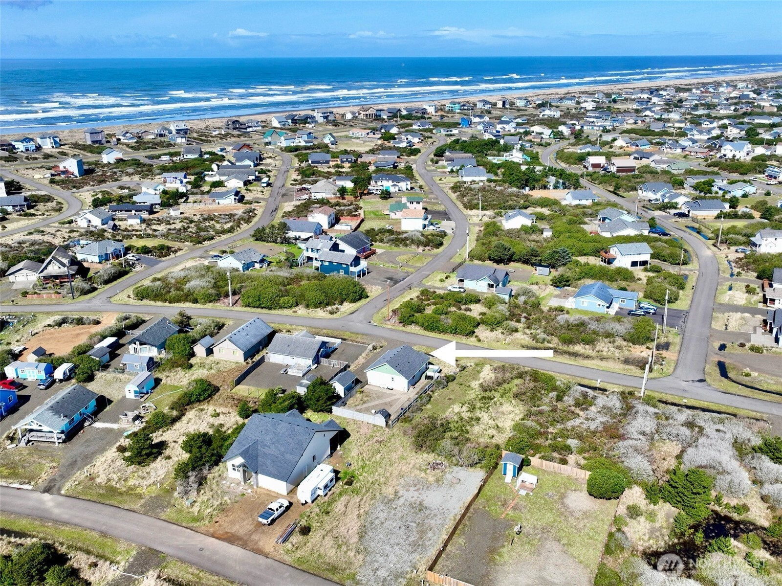 419 North Portal Loop Southwest Ocean Shores, WA 98569 - Photo 7 of 40