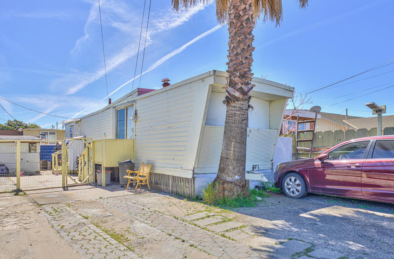 470 Williams Road Salinas, CA 93905 - Photo 13 of 21 a view of a car park in front of house