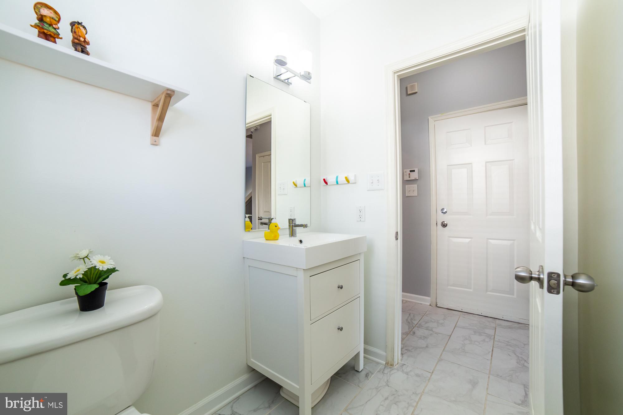 22 Old Cedarbrook Road Wyncote, PA 19095 - Photo 7 of 18 Half Bath