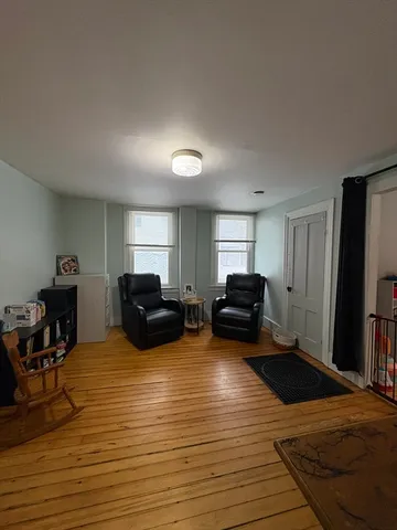 $279,000 | 8 Water Street, Greenfield, MA 01301