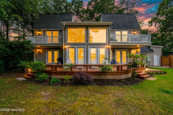 $719,000 | 302 Plantation Drive, New Bern, NC 28562