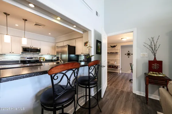 $699,000 | 302 Plantation Drive, New Bern, NC 28562