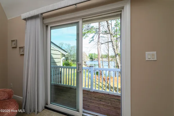 $699,000 | 302 Plantation Drive, New Bern, NC 28562