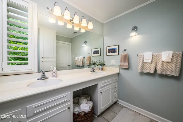 $699,000 | 302 Plantation Drive, New Bern, NC 28562