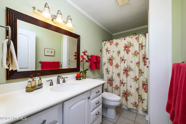 $699,000 | 302 Plantation Drive, New Bern, NC 28562